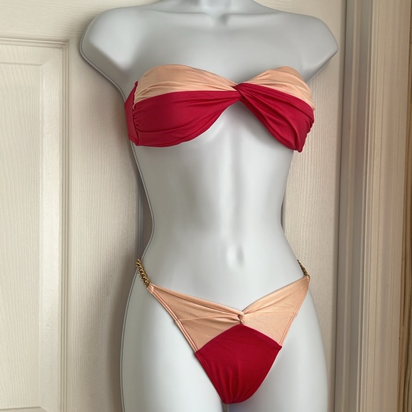 Victoria’s Secret 2 pieces swimming set size S/P - Picture 2 of 16